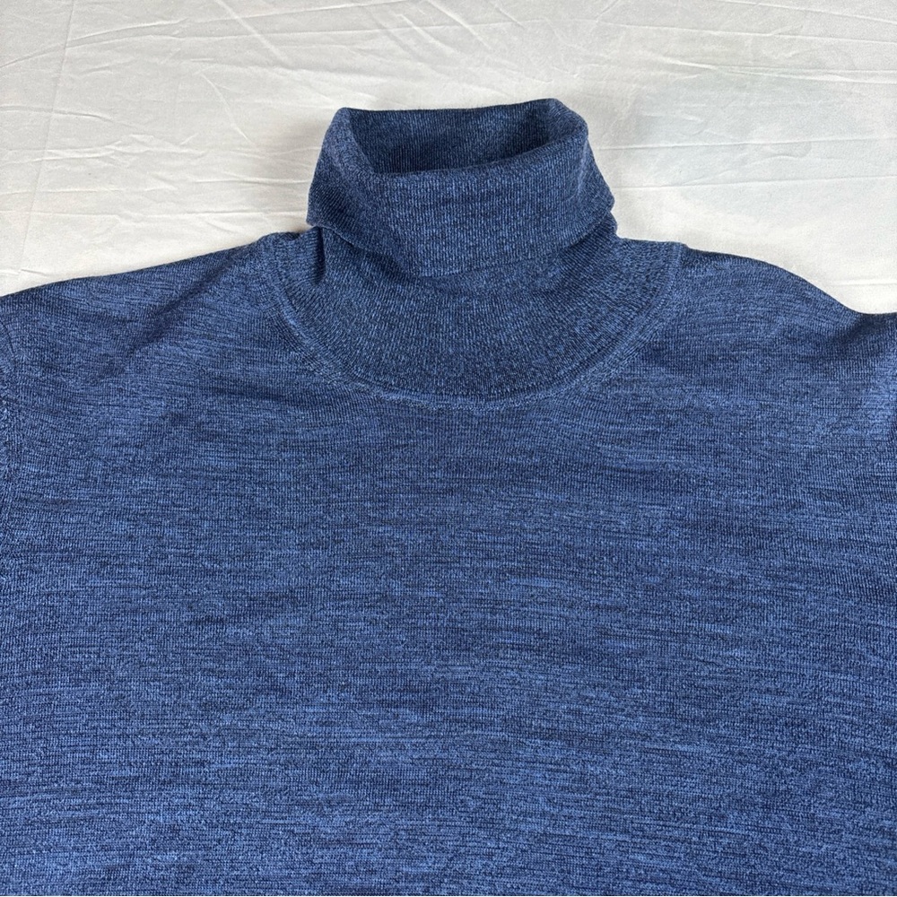 Hugo Boss Men's 100% Wool Navy Turtleneck Sweater XL